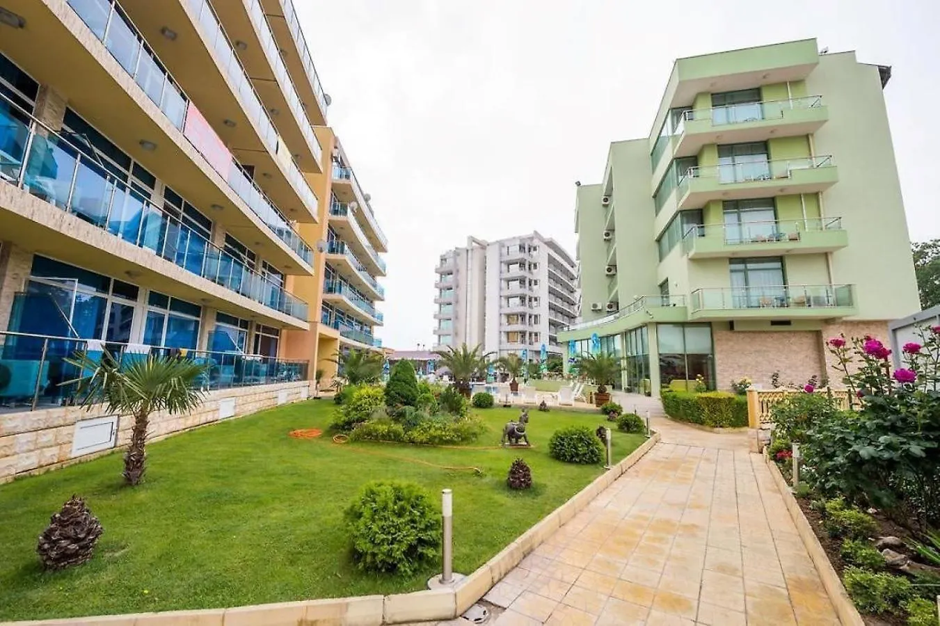 סאני ביץ' Family Hotel Gallery